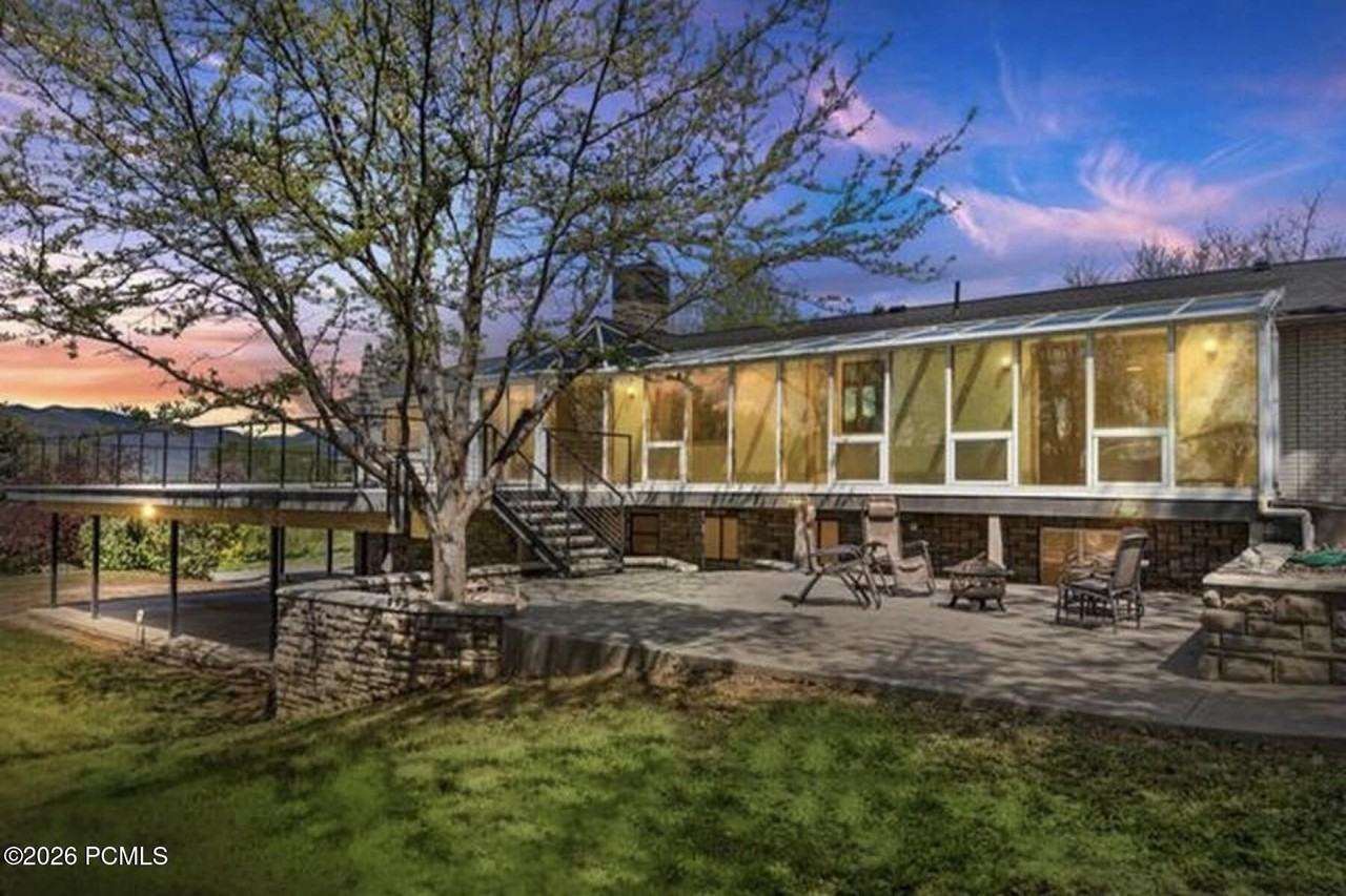 508 N 9000 E - Photo 2 of 35