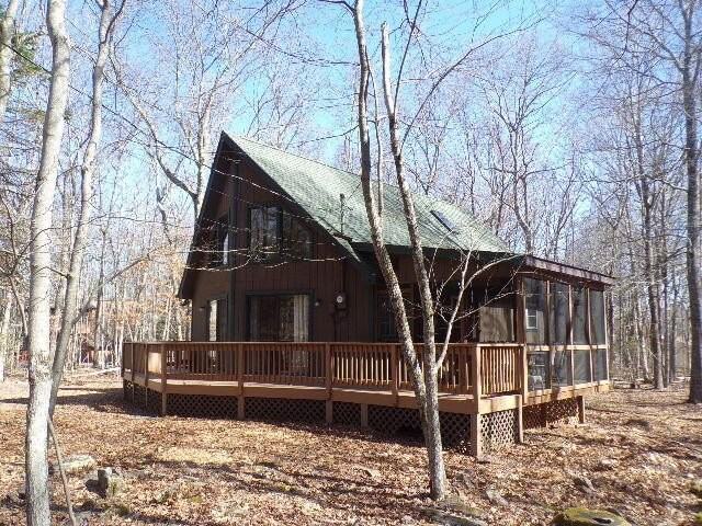 64 Hugo Dr - Photo 2 of 40