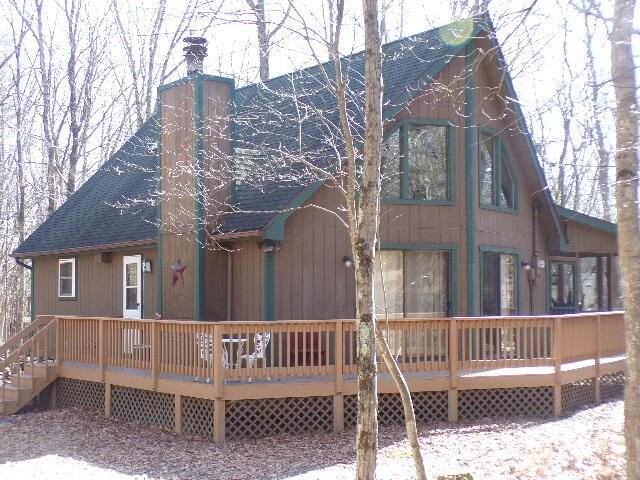 64 Hugo Dr - Photo 4 of 40