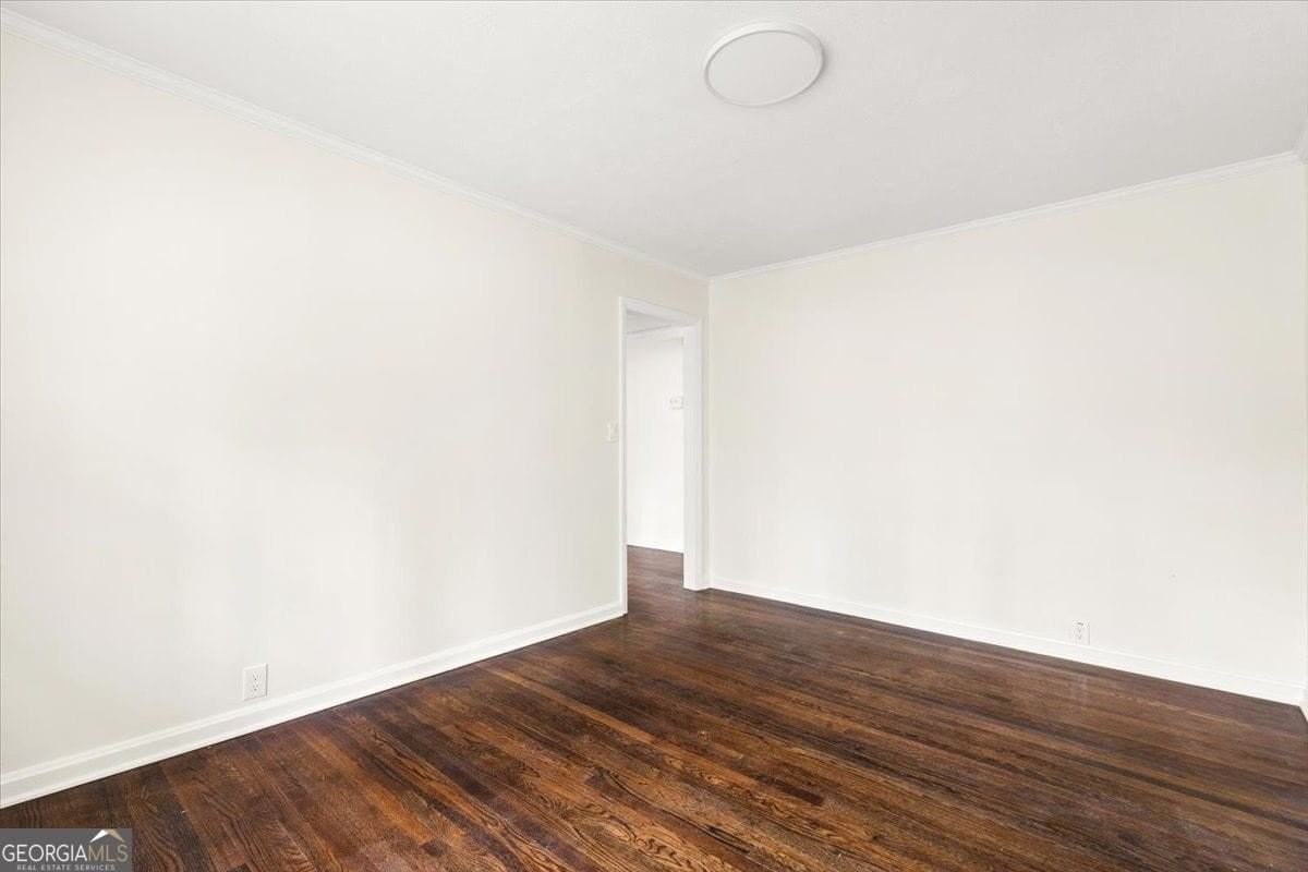 1451 Belmont Ave Se - Photo 6 of 29