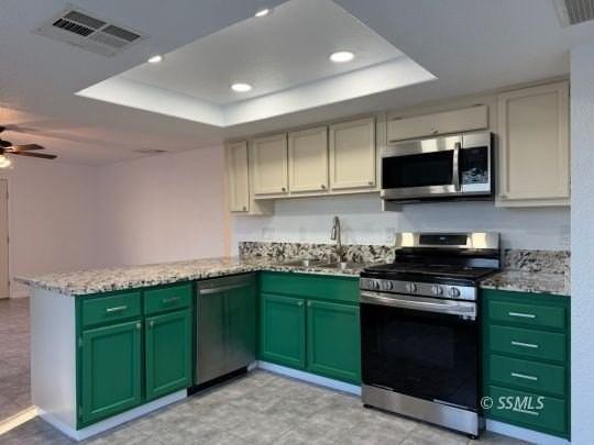 204 W Robertson Rd Apt C - Photo 3 of 11