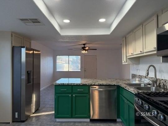 204 W Robertson Rd Apt C - Photo 4 of 11