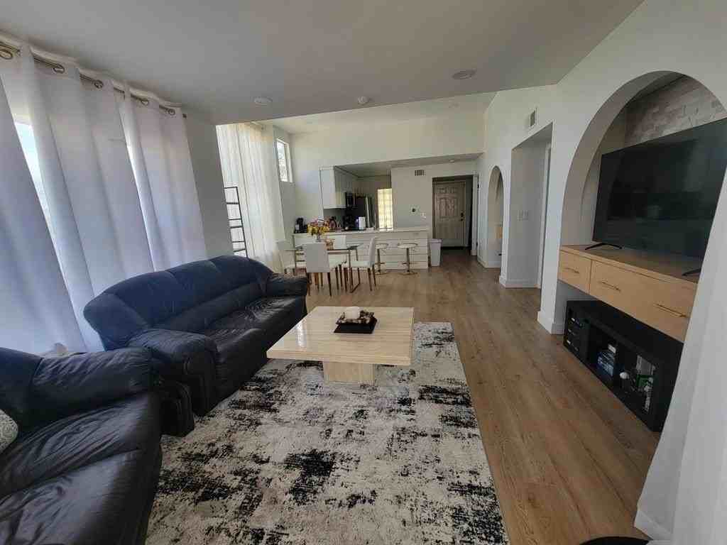 4879 Via Palm Lks #622 - Photo 3 of 12