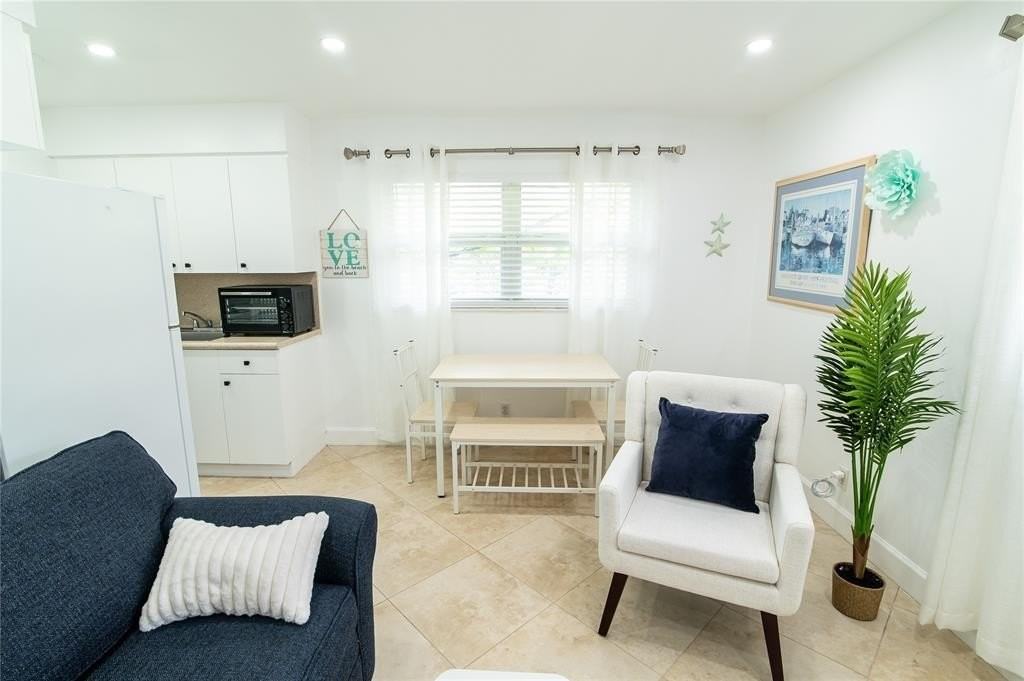 3230 Ne 13th St #203