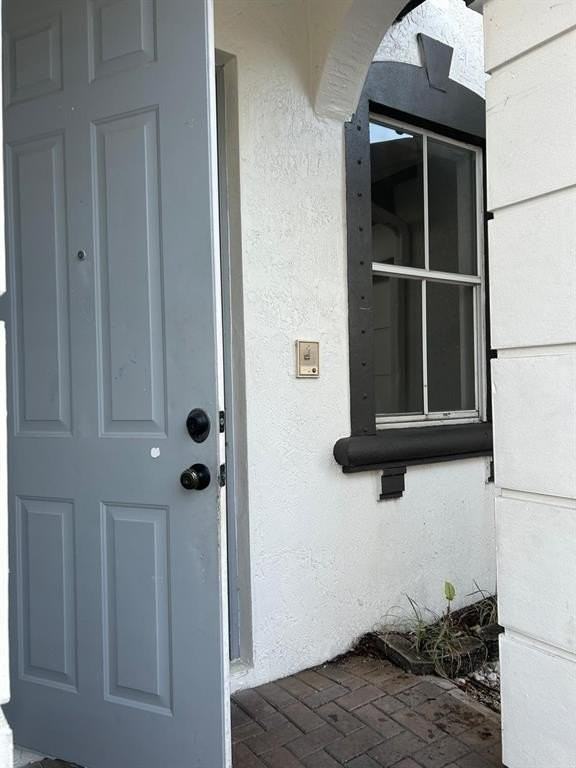 11486 Nw 77th St - Photo 3 of 24