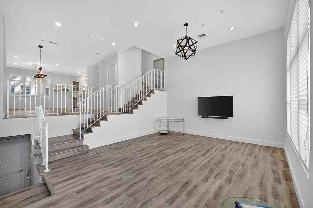 508 N Birch Rd #508 - Photo 6 of 50