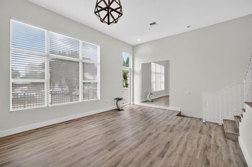 508 N Birch Rd #508 - Photo 7 of 50