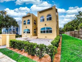 1429 19th Pl Apt 4 #Apt 4 - Photo 1 of 1