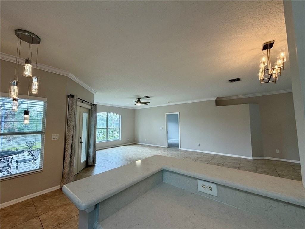 6295 33rd Mnr - Photo 6 of 28