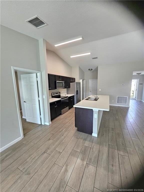 1410 Sw Flounder Ln - Photo 4 of 25