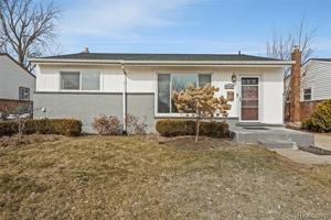 featured image of 27707 Goldin Dr