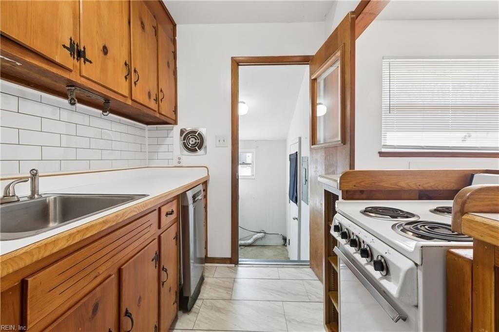 2 Polaris St #A - Photo 5 of 20