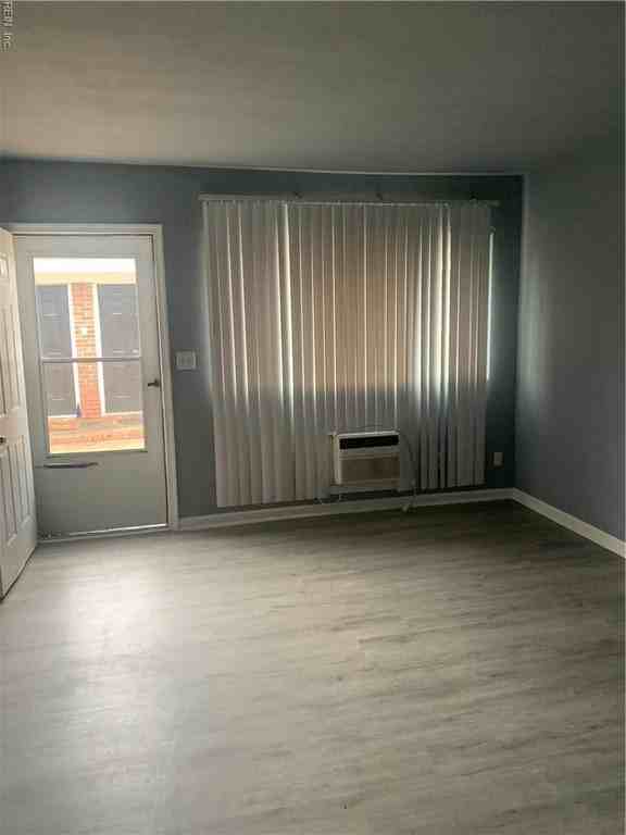 2928 Tidewater Dr #A - Photo 3 of 9