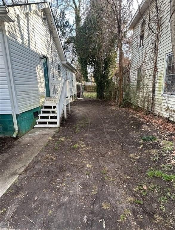 307 Central Ave - Photo 3 of 11