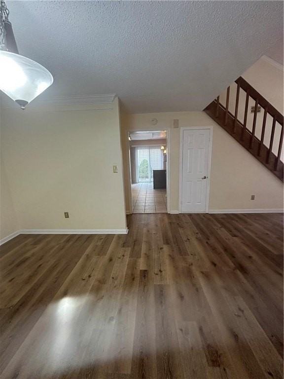 1832 Sydenham Trl - Photo 6 of 31