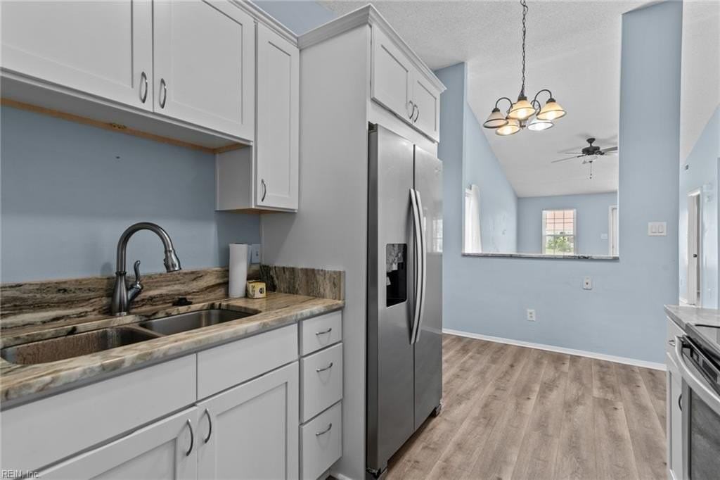 1444 Sangaree Cir - Photo 3 of 23