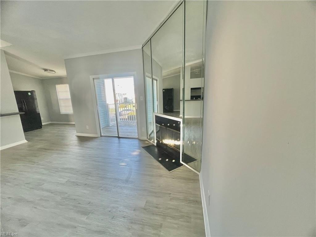 426 Shelter Dr - Photo 2 of 13