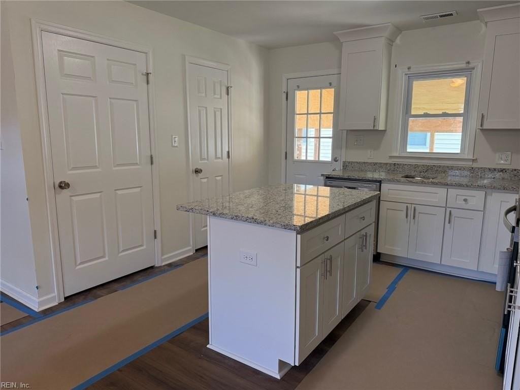 1412 Walnut Ave #A - Photo 2 of 10