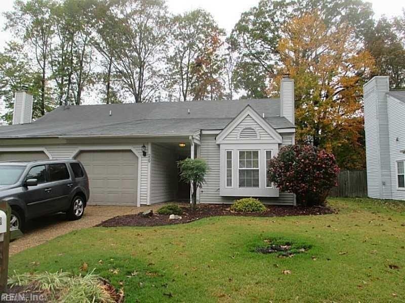 229 Ashridge Ln - Photo 2 of 19