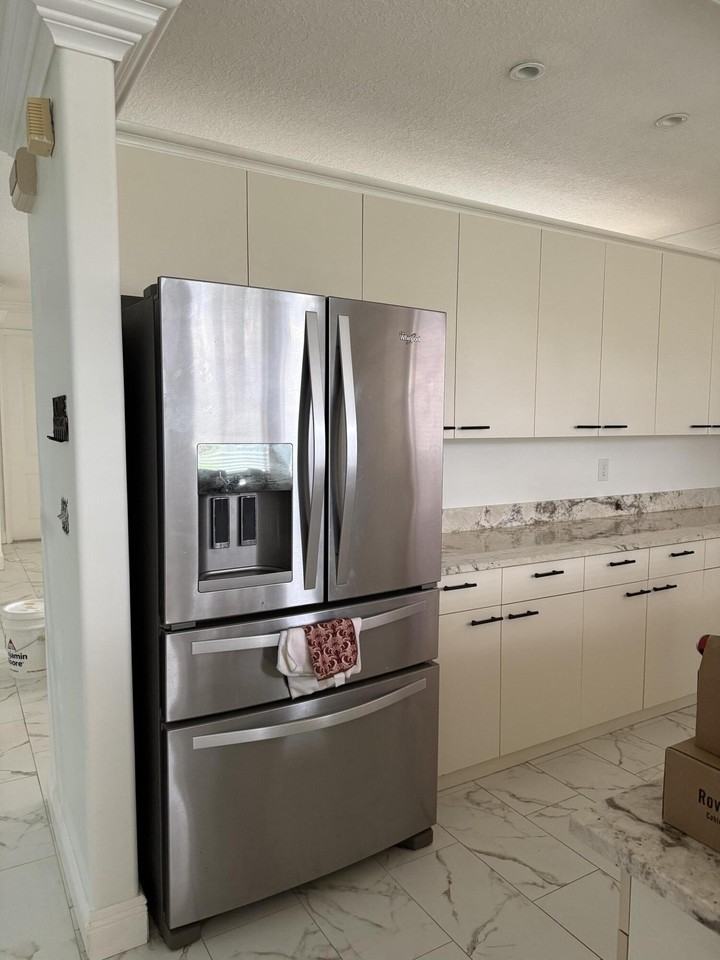 9960 Woodworth Ct - Photo 7 of 28