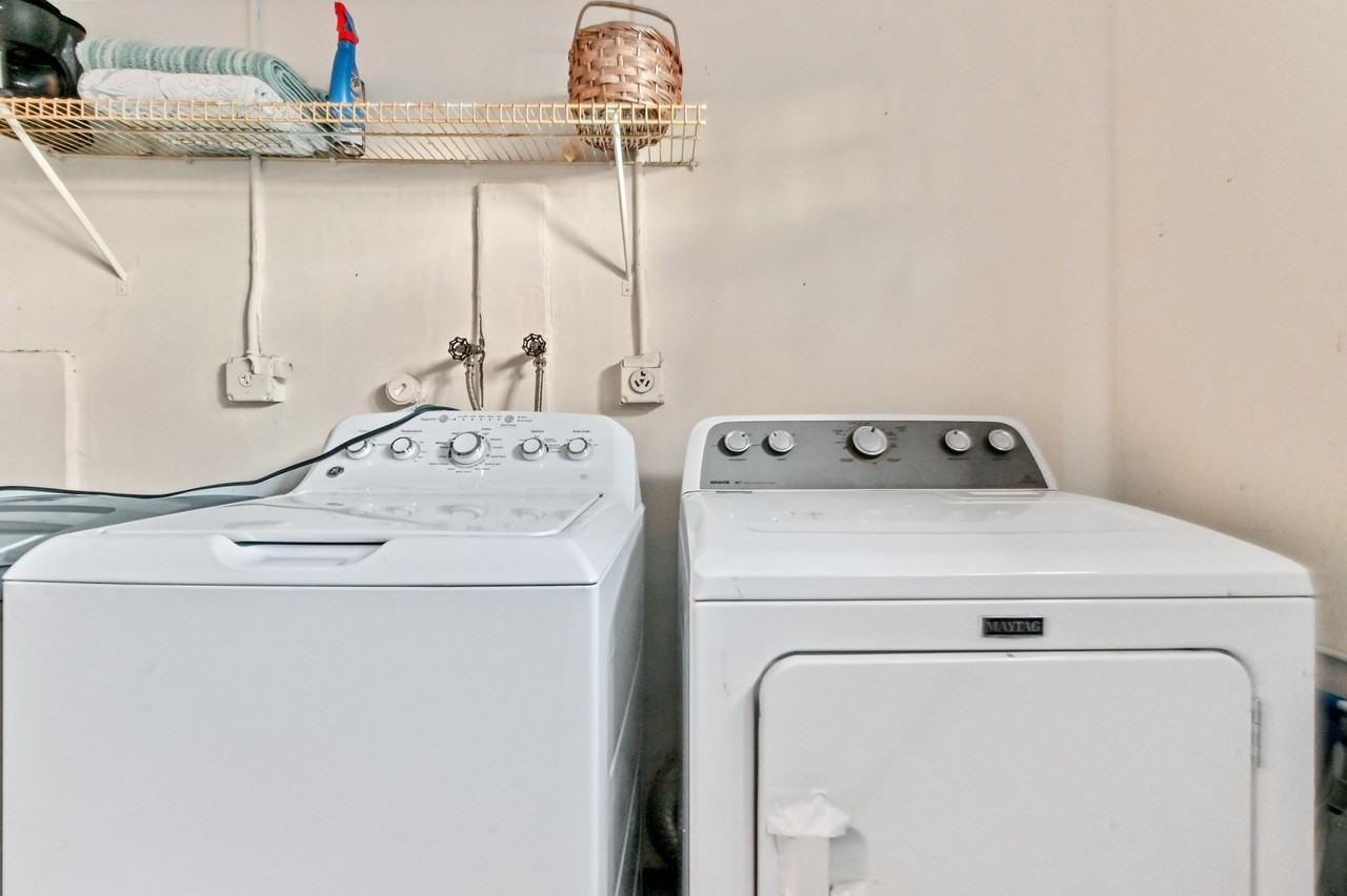 7192 Summer Tree Dr - Photo 6 of 50