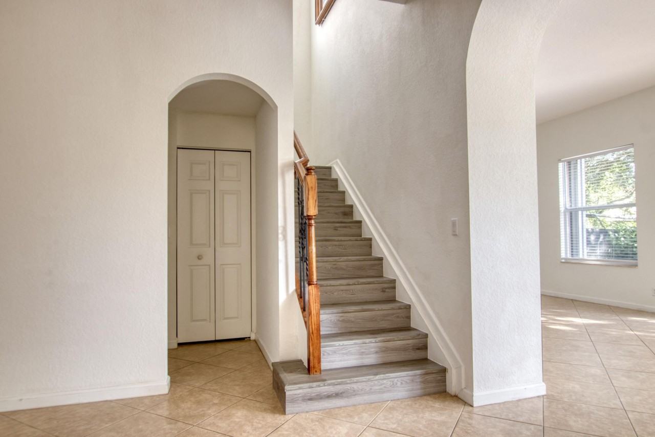 8014 Tangelo Dr - Photo 6 of 21