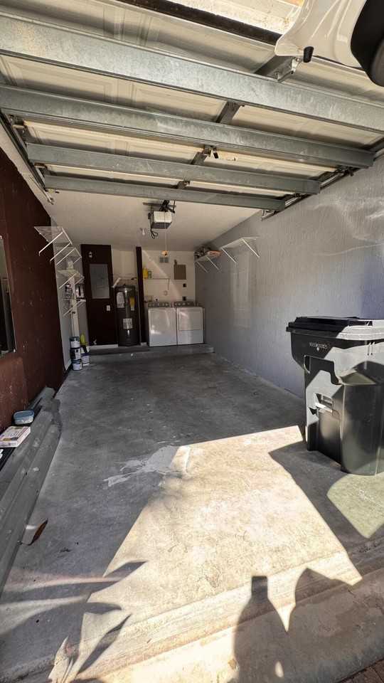 6422 Park Lake Cir - Photo 7 of 37