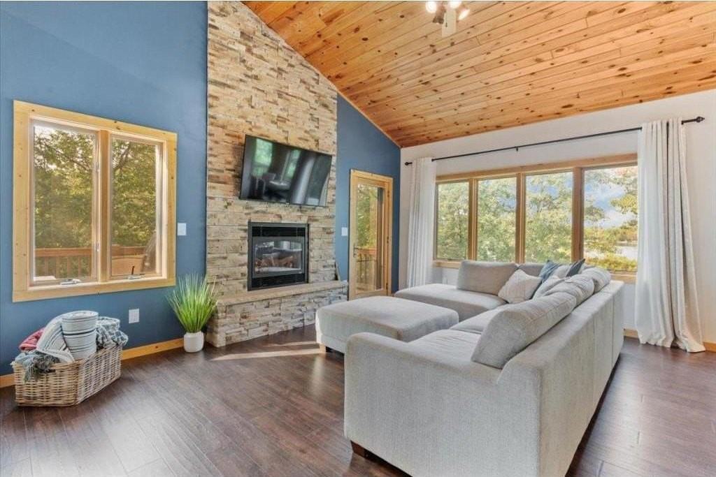 11423 Fawn Lake Rd - Photo 3 of 50