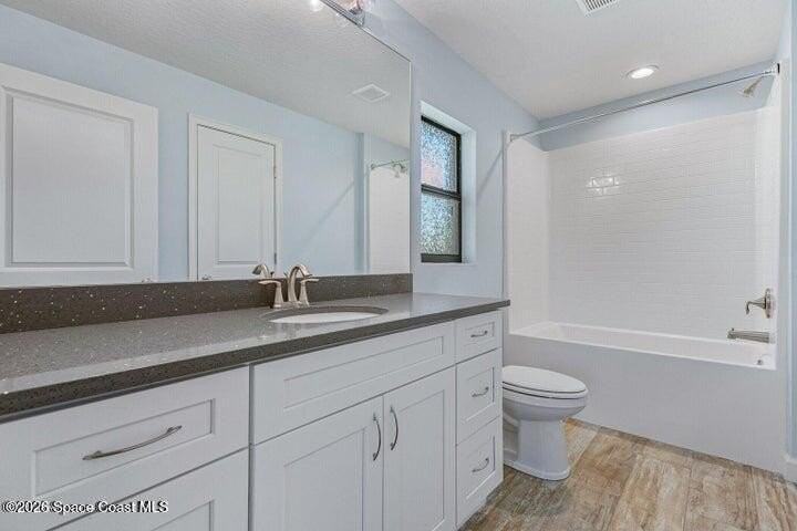 1677 Lizette St Se Apt A - Photo 5 of 7