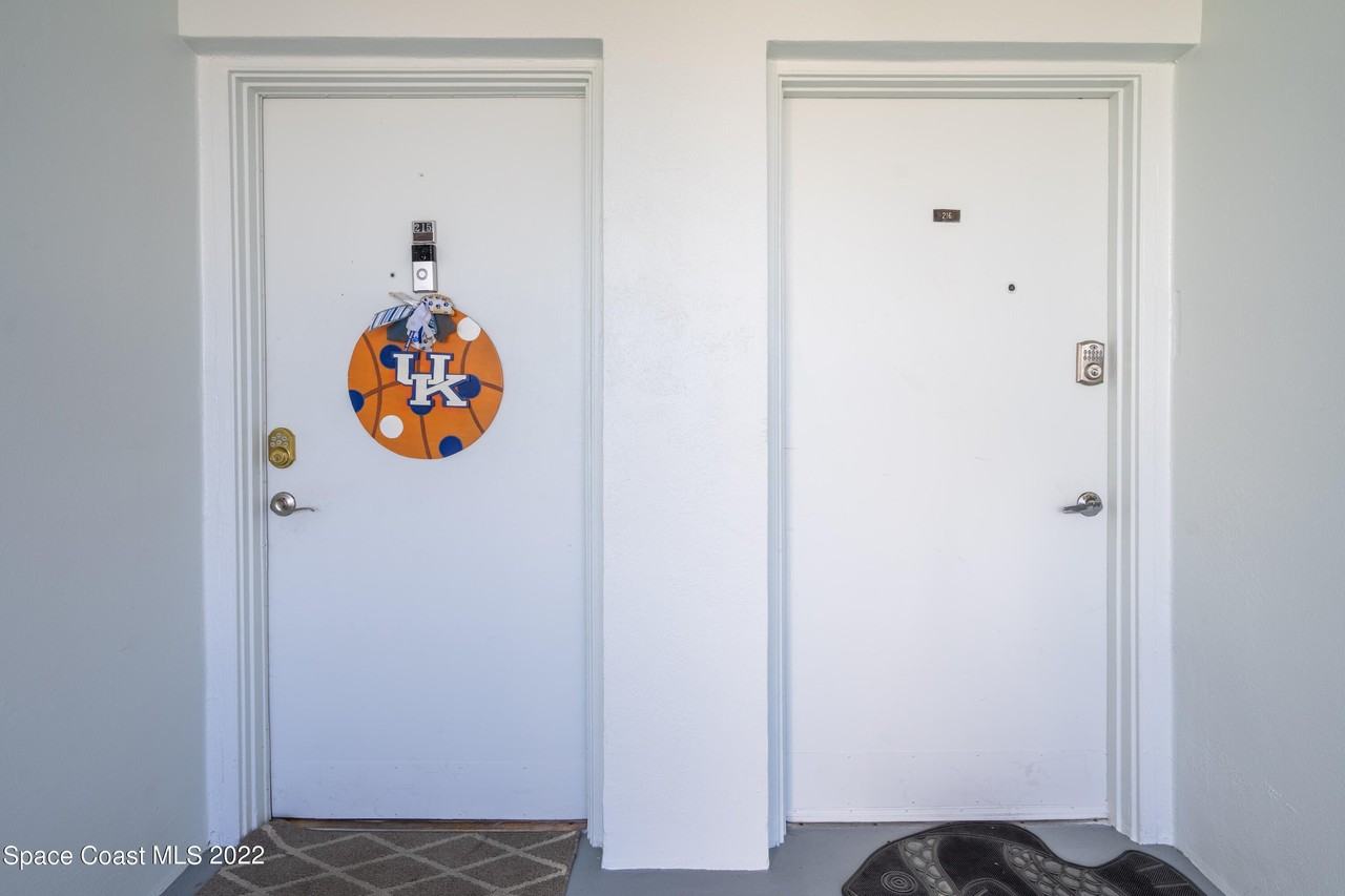 4800 Ocean Beach Blvd Apt 215 - Photo 2 of 35