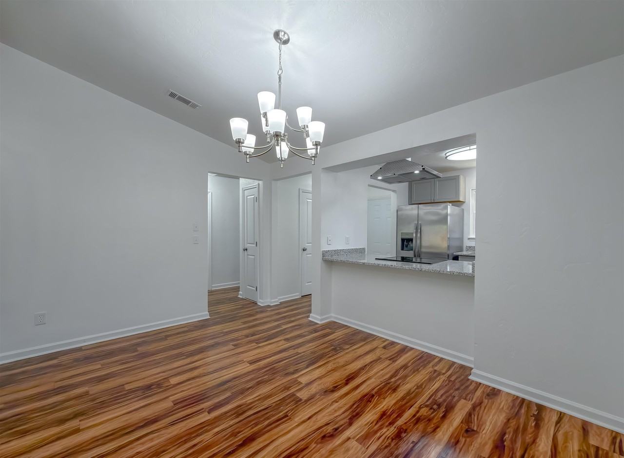 3022 Homewood Pl - Photo 7 of 50