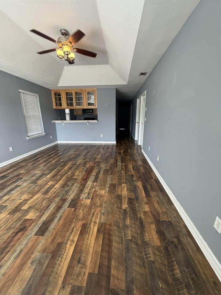 36 Evans Ave - Photo 2 of 10