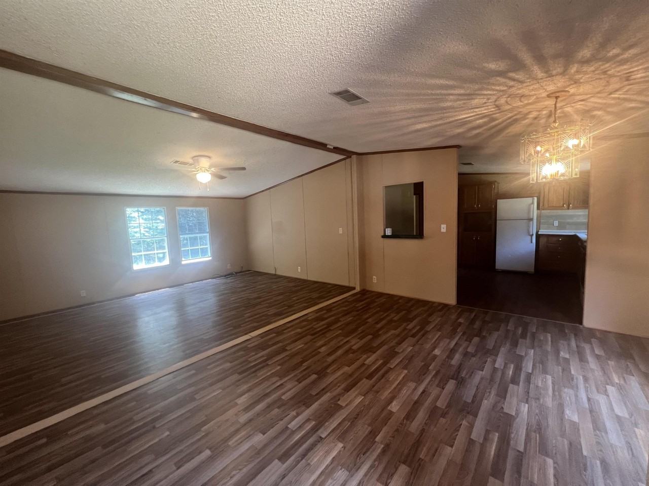 228 Bruce Rd - Photo 3 of 15