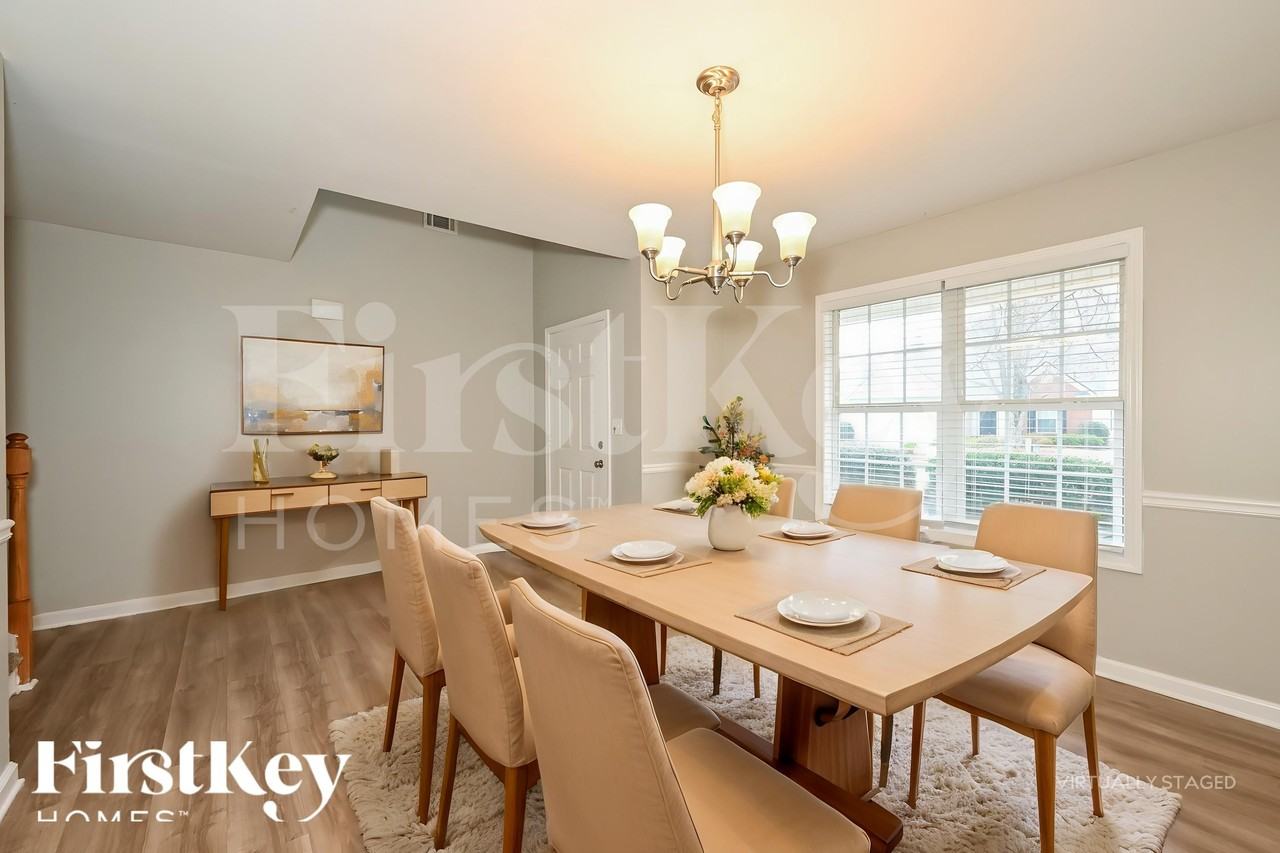 158 Shadowbrooke Cir - Photo 6 of 19