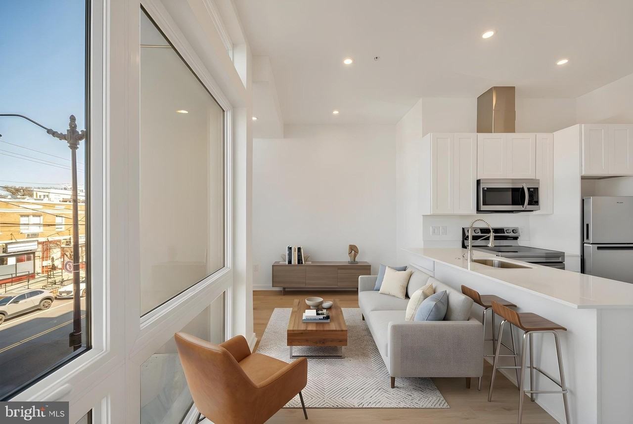 710 Kennedy St Nw Unit 21 - Photo 4 of 20