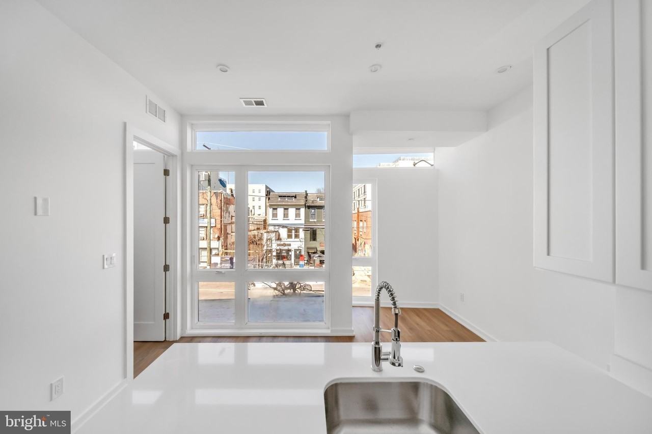 710 Kennedy St Nw Unit 21 - Photo 7 of 20