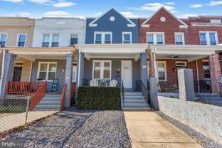 756 19th St Ne - Photo 1 of 1