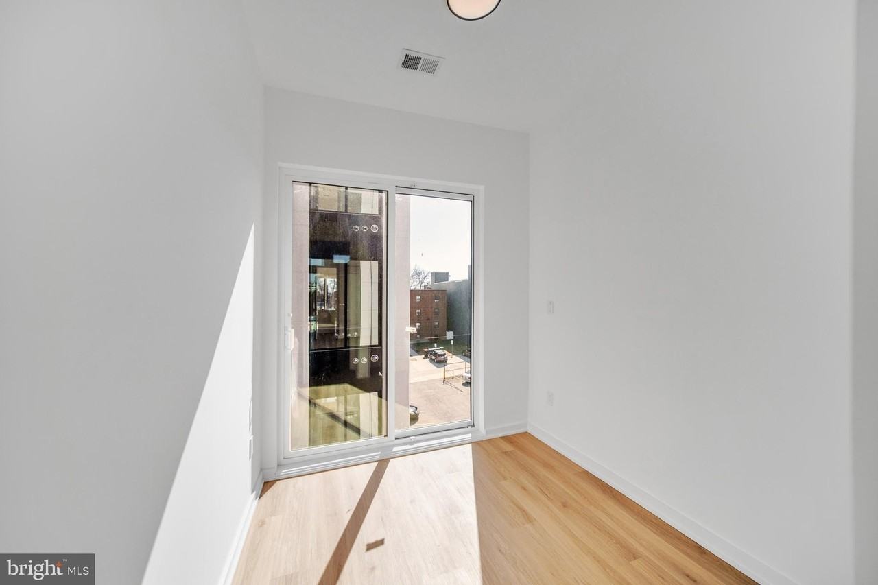 710 Kennedy St Nw Unit 22 - Photo 6 of 22