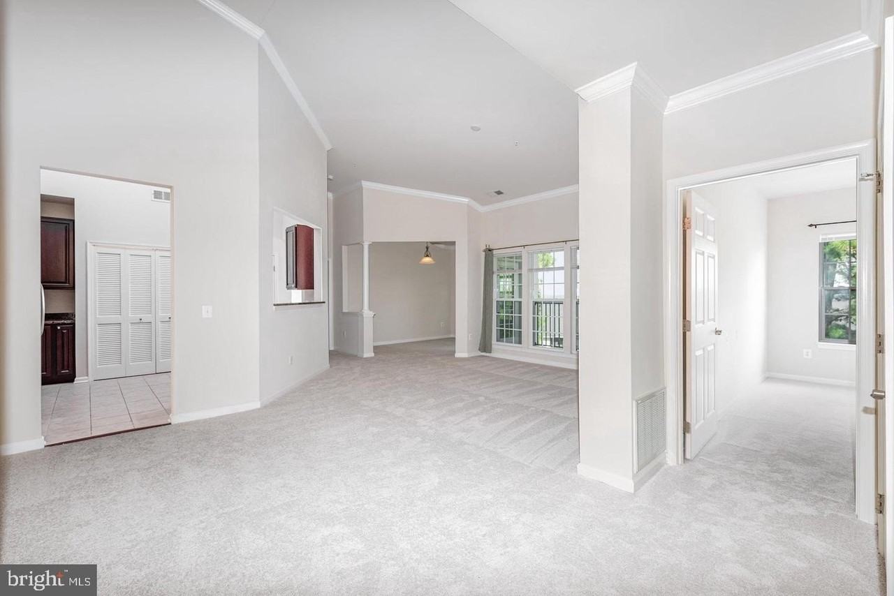 1624 Hardwick Ct Unit 402 - Photo 2 of 26