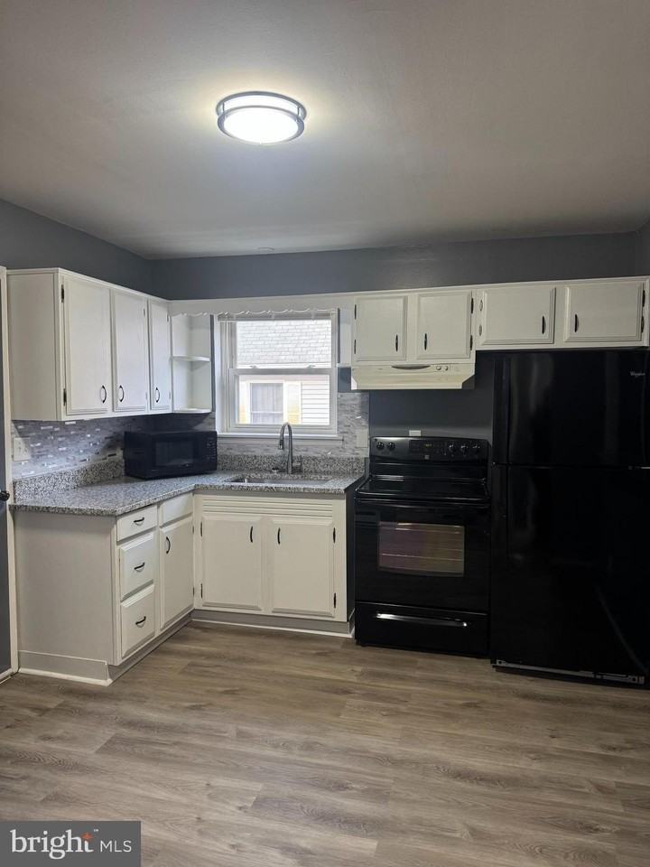 11500 Philadelphia Rd - Photo 2 of 9