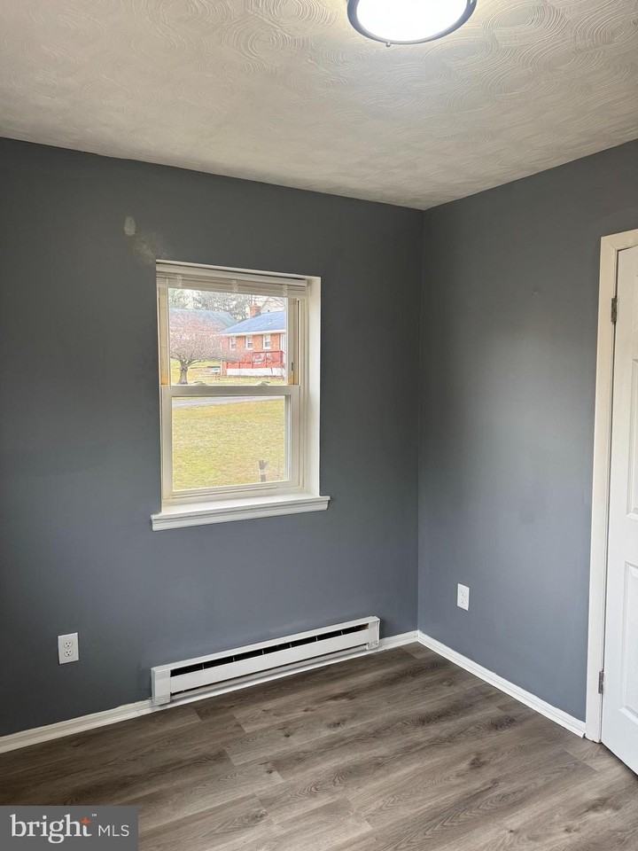 11500 Philadelphia Rd - Photo 6 of 9