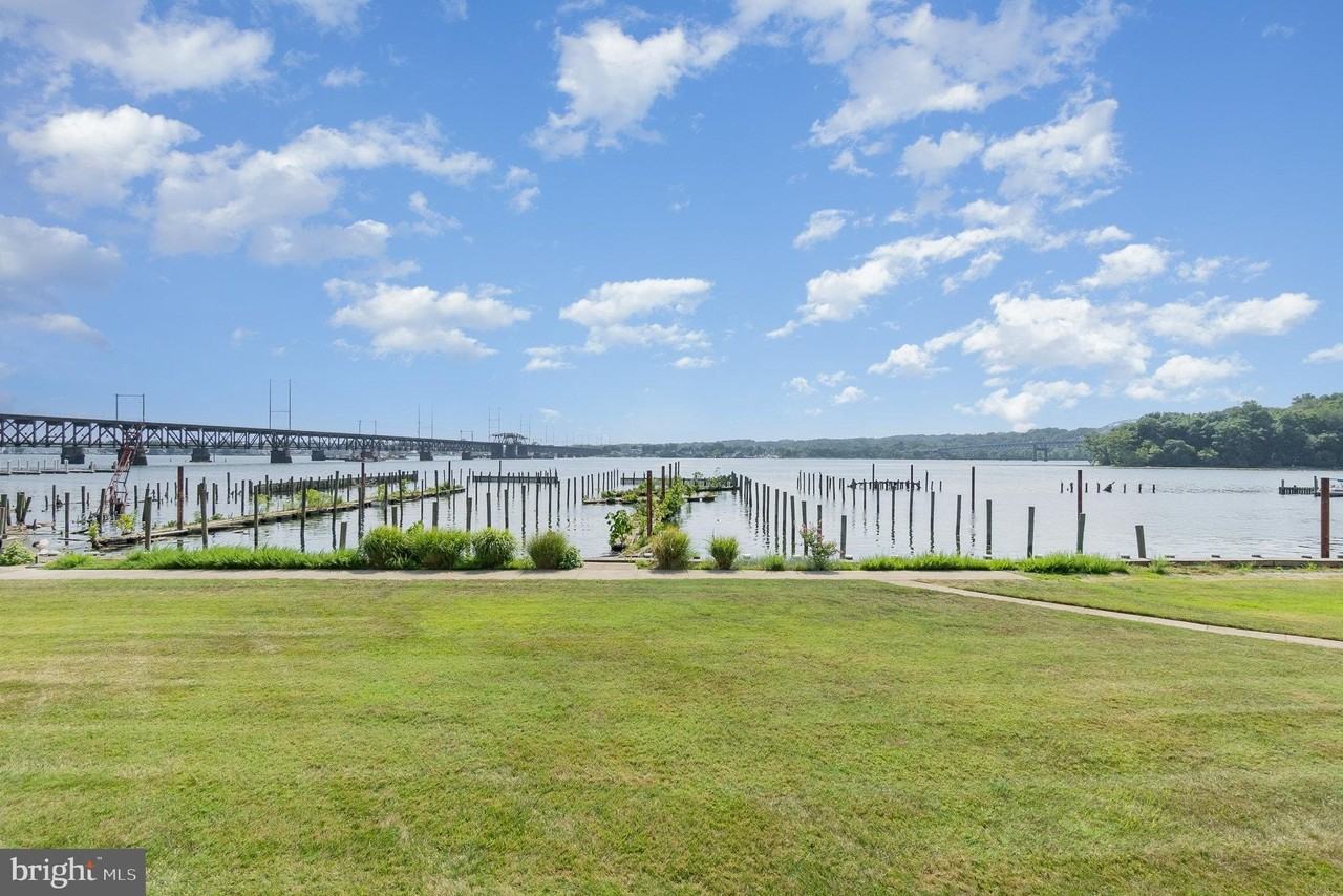 6 Owens Landing Ct Apt A - Photo 3 of 25