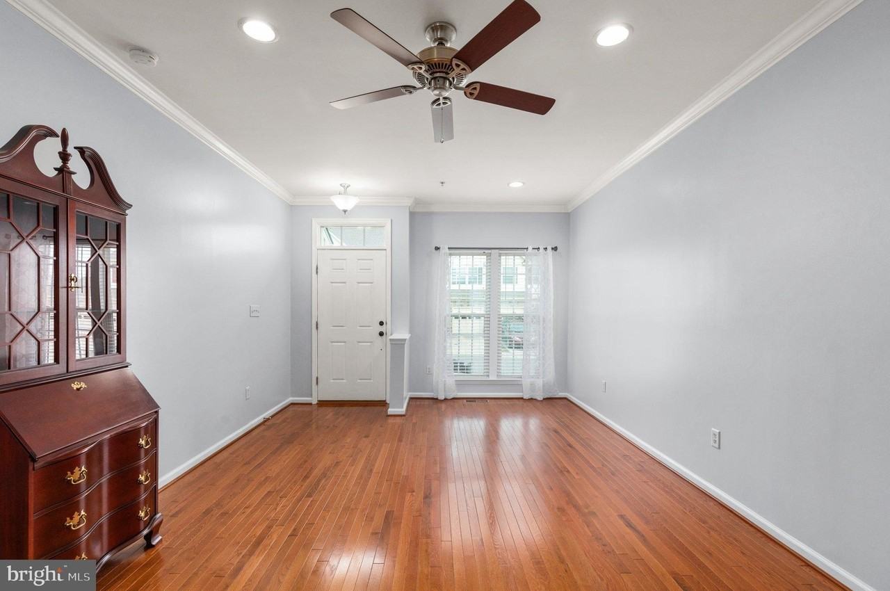 2900 Lomond Pl Unit 74 - Photo 5 of 30