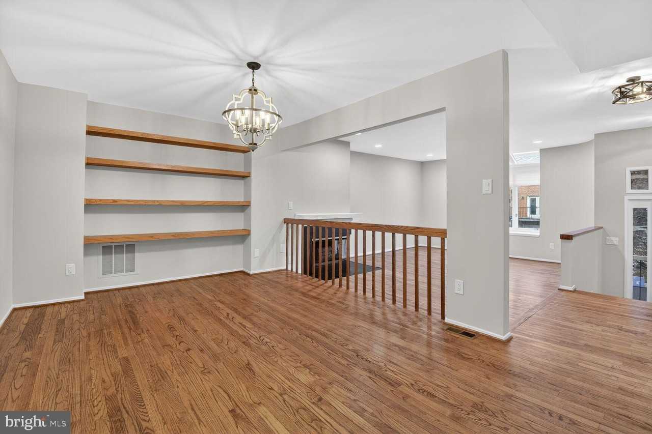 10949 Whiterim Dr - Photo 7 of 30