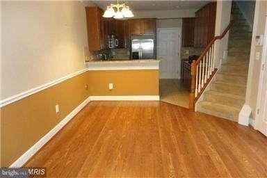 13504 Waterford Hills Blvd - Photo 3 of 8