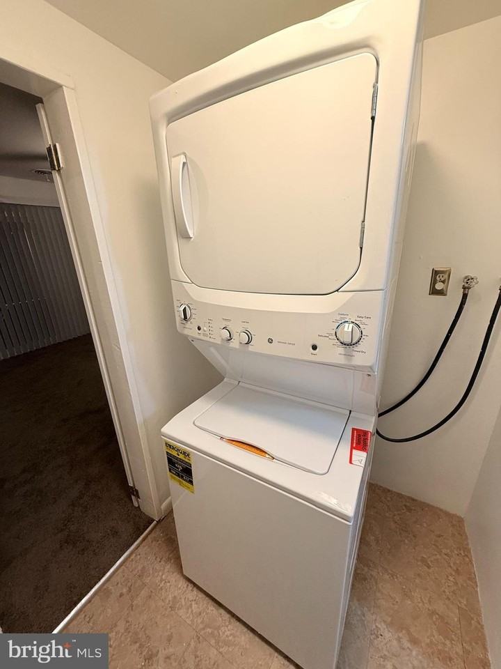 8613 Seasons Way Unit 67b - Photo 7 of 20