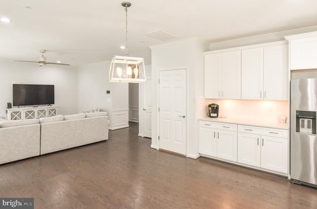 12054 Pimlico Ln - Photo 4 of 23