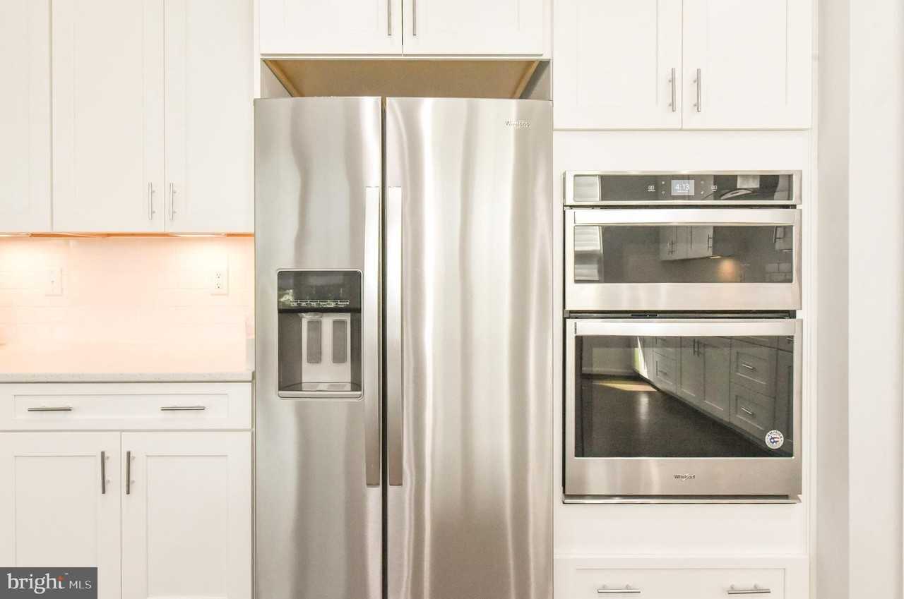 12054 Pimlico Ln - Photo 5 of 23