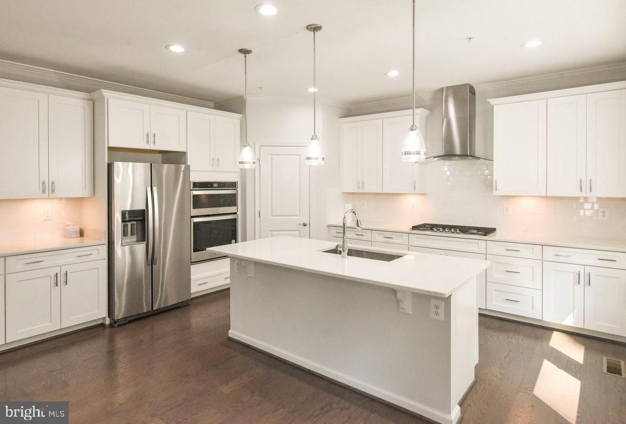 12054 Pimlico Ln - Photo 7 of 23