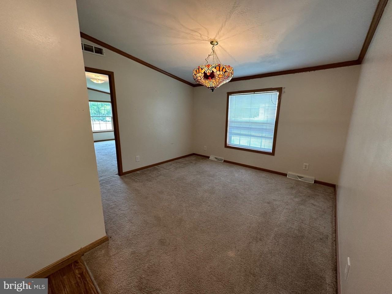 3073 Table Rock Rd - Photo 4 of 16